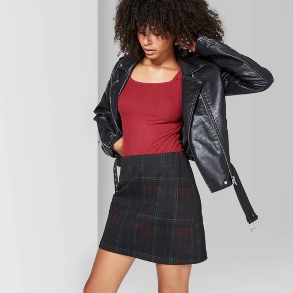 Wild Fable Black plaid Seamed Stretchy Mini Skirt Size M- Free Shipping